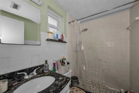 House in Holiday, Florida 2 bedrooms, 110.46 sq.m. № 2157694 - photo 22