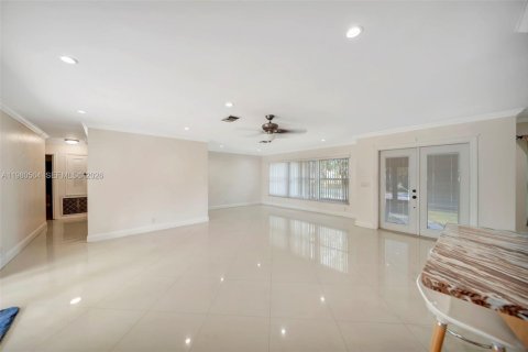 Villa ou maison à vendre à Cooper City, Floride: 3 chambres, 161.46 m2 № 2043142 - photo 11
