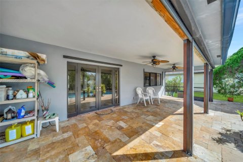 Villa ou maison à vendre à Cooper City, Floride: 3 chambres, 161.46 m2 № 2043142 - photo 28