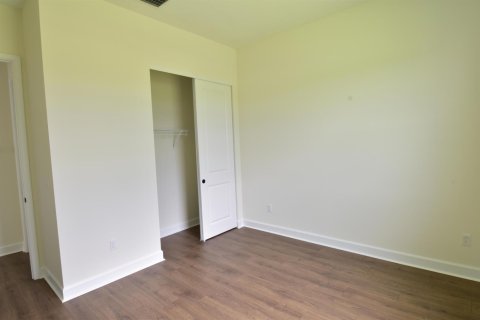 Villa ou maison à louer à Westlake, Floride: 3 chambres, 239.97 m2 № 2414195 - photo 12