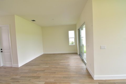 Villa ou maison à louer à Westlake, Floride: 3 chambres, 239.97 m2 № 2414195 - photo 5