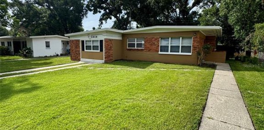 Casa en Tampa, Florida 4 dormitorios, 119.47 m2 № 2101889
