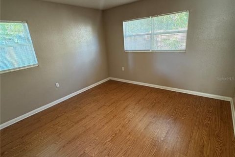 Casa en venta en Tampa, Florida, 4 dormitorios, 119.47 m2 № 2101889 - foto 17