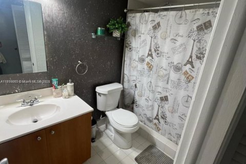 Copropriété à vendre à Miami, Floride: 1 chambre, 70.61 m2 № 1973371 - photo 5