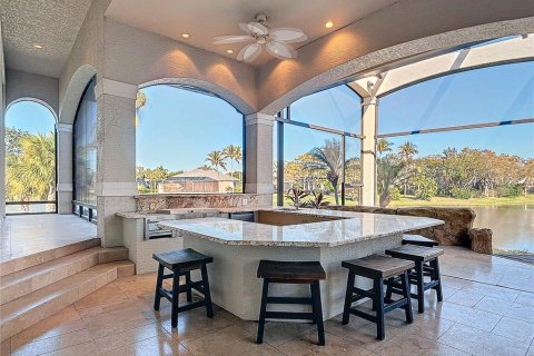 House in Bonita Springs, Florida 4 bedrooms, 728.17 sq.m. № 1556833 - photo 17