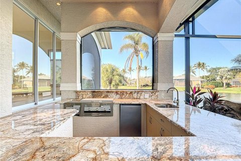 House in Bonita Springs, Florida 4 bedrooms, 728.17 sq.m. № 1556833 - photo 19