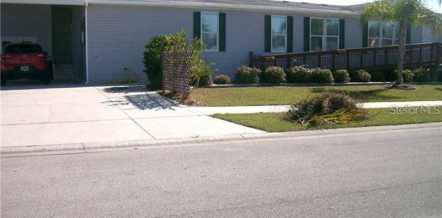 Appartement à Wesley Chapel, Floride 3 chambres, 139.35 m2 № 2428819