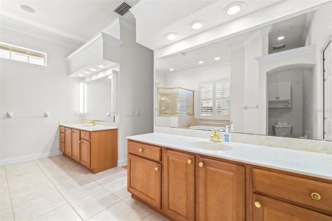 House in Lakeland, Florida 3 bedrooms, 309.36 sq.m. № 1916086 - photo 13