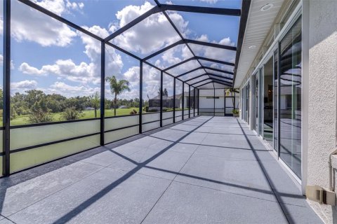 House in Lakeland, Florida 3 bedrooms, 309.36 sq.m. № 1916086 - photo 28
