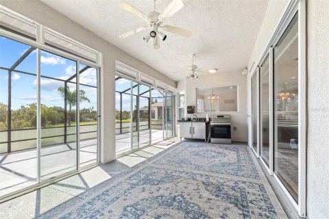 House in Lakeland, Florida 3 bedrooms, 309.36 sq.m. № 1916086 - photo 26