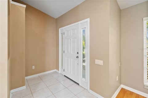 House in Orlando, Florida 4 bedrooms, 181.72 sq.m. № 1873536 - photo 4