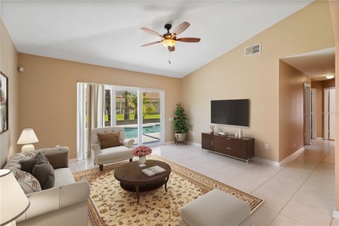 House in Orlando, Florida 4 bedrooms, 181.72 sq.m. № 1873536 - photo 13