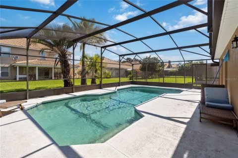 House in Orlando, Florida 4 bedrooms, 181.72 sq.m. № 1873536 - photo 3