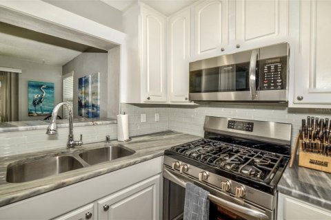 Casa en alquiler en Clearwater, Florida, 3 dormitorios, 116.22 m2 № 1796754 - foto 5