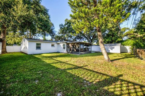 Casa en alquiler en Clearwater, Florida, 3 dormitorios, 116.22 m2 № 1796754 - foto 21