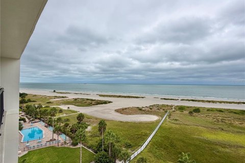 Condo in Clearwater, Florida, 2 bedrooms № 2408605 - photo 4