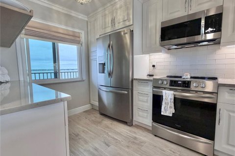 Condo in Clearwater, Florida, 2 bedrooms № 2408605 - photo 7