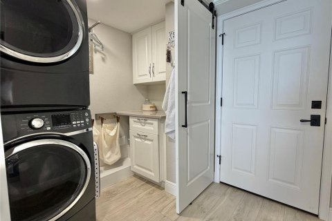 Condo in Clearwater, Florida, 2 bedrooms № 2408605 - photo 5