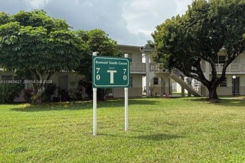 Copropriété à vendre à Miami Gardens, Floride: 1 chambre, 61.32 m2 № 2049437 - photo 9