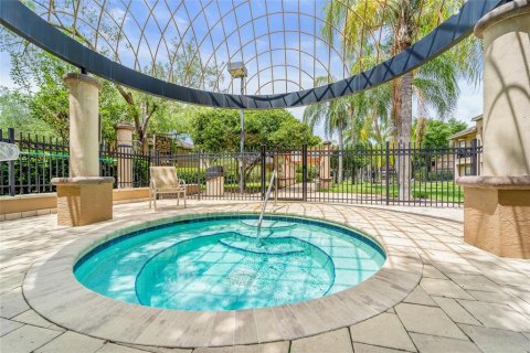 Condo in Tampa, Florida, 2 bedrooms  № 1878081 - photo 20