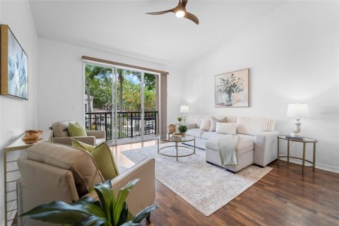 Condo in Tampa, Florida, 2 bedrooms  № 1878081 - photo 3