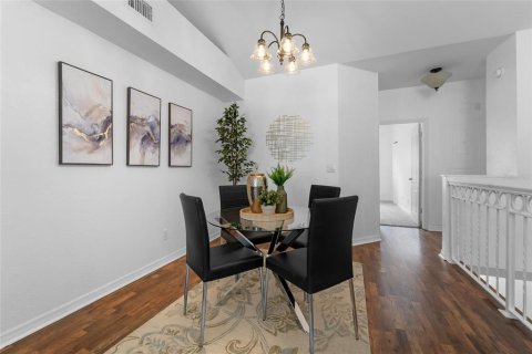 Condo in Tampa, Florida, 2 bedrooms  № 1878081 - photo 9