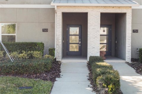 Adosado en alquiler en Davenport, Florida, 4 dormitorios, 177.81 m2 № 1688061 - foto 2