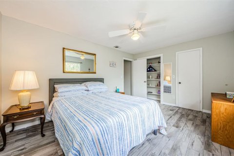Condominio en venta en Clearwater, Florida, 2 dormitorios, 79.25 m2 № 1508901 - foto 11