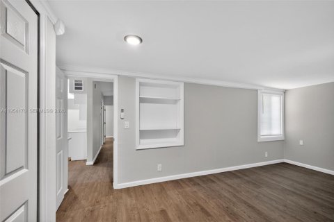 Villa ou maison à vendre à Lake Worth, Floride: 3 chambres, 83.8 m2 № 2008961 - photo 13