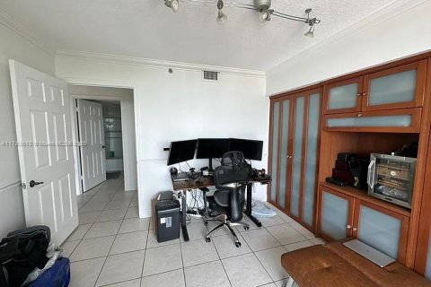Copropriété à vendre à Miami, Floride: 2 chambres, 95.69 m2 № 1706015 - photo 19