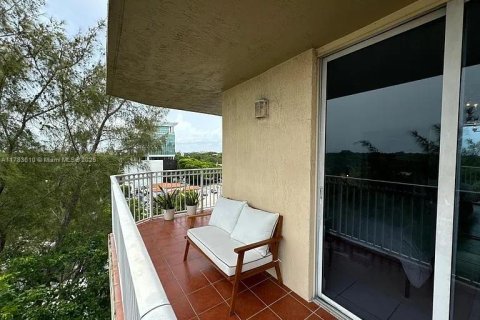 Copropriété à vendre à Miami, Floride: 2 chambres, 95.69 m2 № 1706015 - photo 16