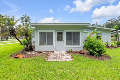 Commercial property in New Smyrna Beach, Florida № 2379246 - photo 29