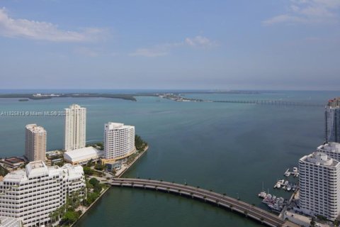 Condo in Miami, Florida, 2 bedrooms  № 1796470 - photo 3