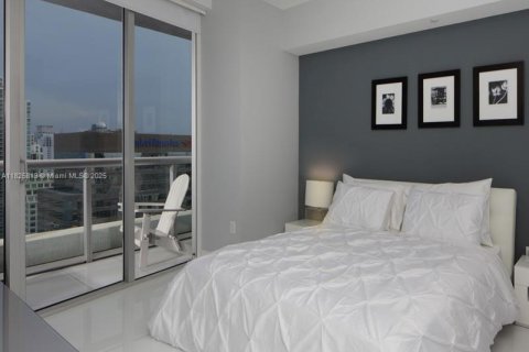 Condo in Miami, Florida, 2 bedrooms  № 1796470 - photo 17