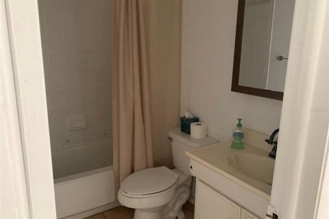 Villa ou maison à louer à Port Charlotte, Floride: 2 chambres, 83.98 m2 № 1901820 - photo 14