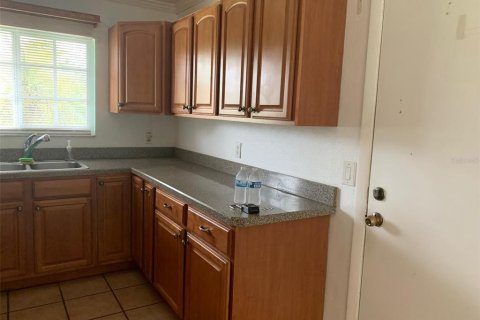 Villa ou maison à louer à Port Charlotte, Floride: 2 chambres, 83.98 m2 № 1901820 - photo 6