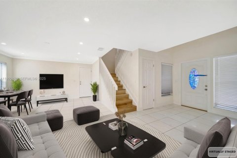 Touwnhouse à vendre à Davie, Floride: 3 chambres, 184.5 m2 № 1986852 - photo 29