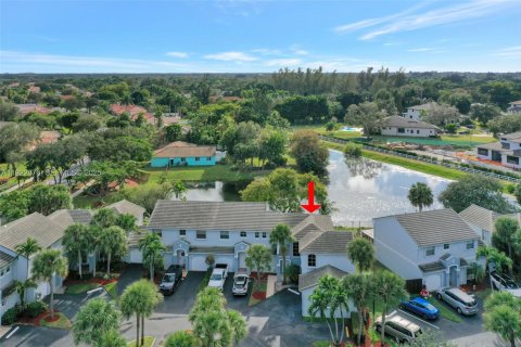 Touwnhouse à vendre à Davie, Floride: 3 chambres, 184.5 m2 № 1986852 - photo 5