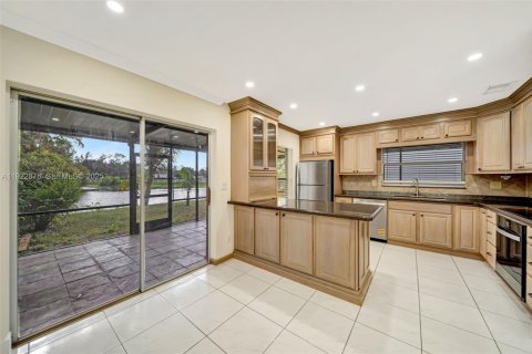 Touwnhouse à vendre à Davie, Floride: 3 chambres, 184.5 m2 № 1986852 - photo 14