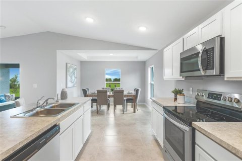 Villa ou maison à vendre à Port Charlotte, Floride: 3 chambres, 144 m2 № 1858067 - photo 9