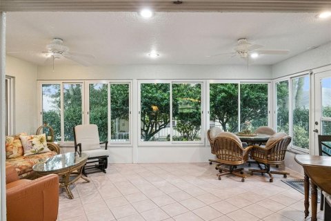 Villa ou maison à vendre à Leesburg, Floride: 3 chambres, 192.31 m2 № 2350331 - photo 16