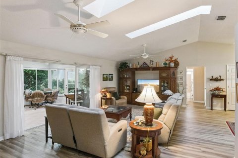 Villa ou maison à vendre à Leesburg, Floride: 3 chambres, 192.31 m2 № 2350331 - photo 7