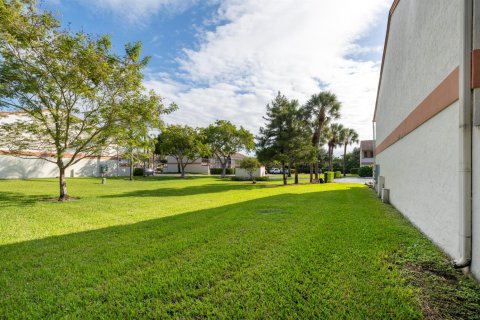 Touwnhouse à vendre à Davie, Floride: 3 chambres, 123.37 m2 № 2431422 - photo 28