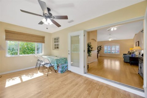 Villa ou maison à vendre à Zephyrhills, Floride: 2 chambres, 131.92 m2 № 2092051 - photo 17