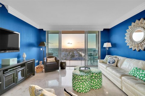 Condo à Pompano Beach, Floride, 2 chambres  № 2271259