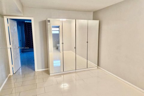 Copropriété à vendre à Miami, Floride: 2 chambres, 96.25 m2 № 1942920 - photo 19