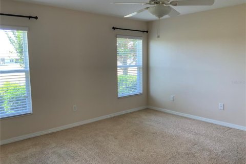 House in Leesburg, Florida 3 bedrooms, 158.77 sq.m. № 2110669 - photo 11