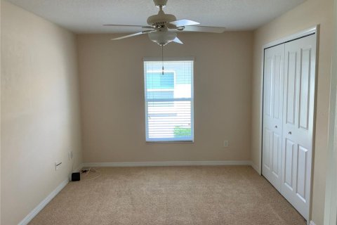 House in Leesburg, Florida 3 bedrooms, 158.77 sq.m. № 2110669 - photo 8