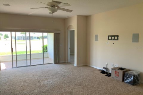 House in Leesburg, Florida 3 bedrooms, 158.77 sq.m. № 2110669 - photo 6