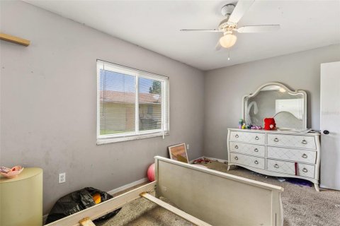 Villa ou maison à vendre à Poinciana, Floride: 3 chambres, 155.98 m2 № 2157255 - photo 25